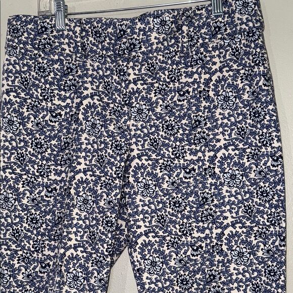 LOFT Blue and White Chinos with Floral Pattern - Picture 3 of 9